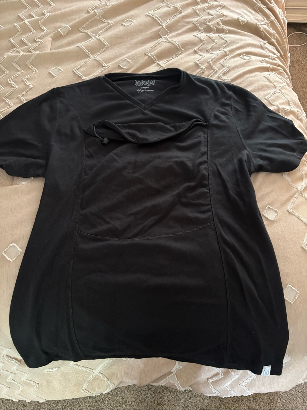 Black Men’s Lalabu tee-shirt baby holder